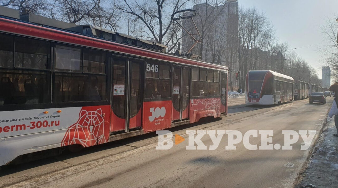 В Перми встали трамваи