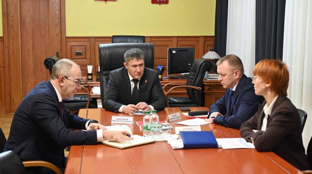 Губернатор Прикамья обсудил с новым гендиректором «Россети Урал» тарифное регулирование и модернизацию оборудования