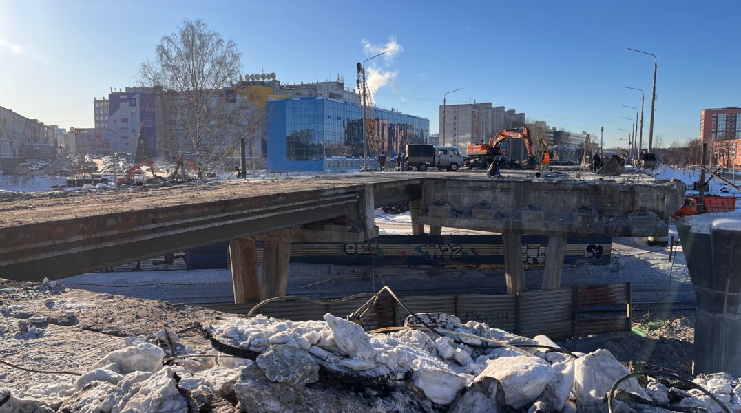 В Перми рабочие начали разбирать путепровод у «Мориона»