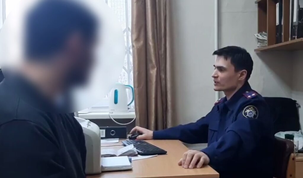 Подозреваемого в жестоком двойном убийстве в Прикамье взяли под стражу