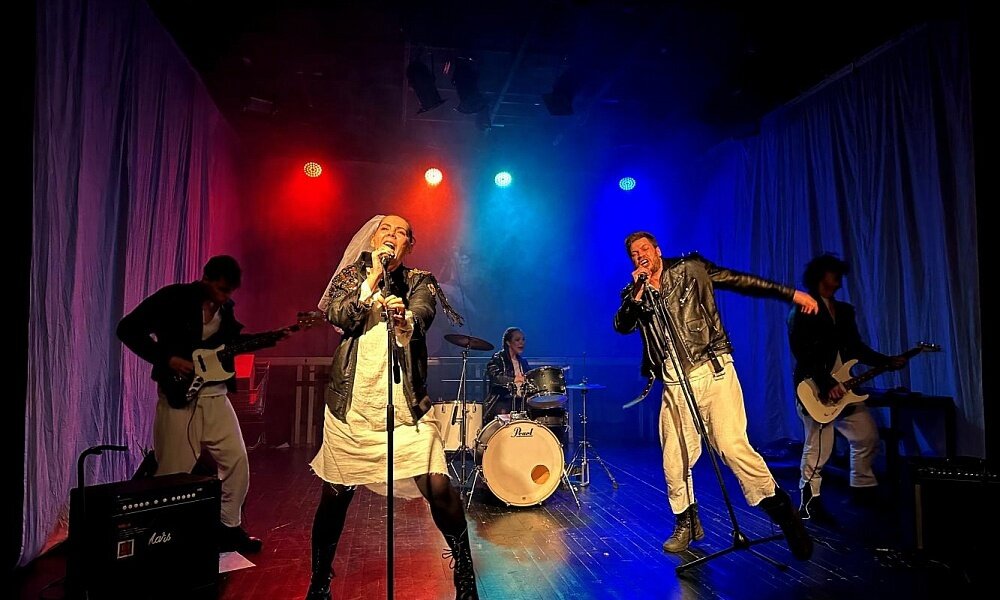 Пермский Театр-Театр покажет спектакль о Егоре Летове