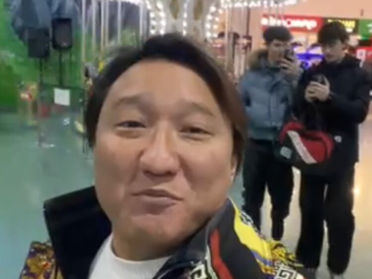 Танцующий блогер Азамат Айталиев приехал в Пермь и называет всех подростков бандитами