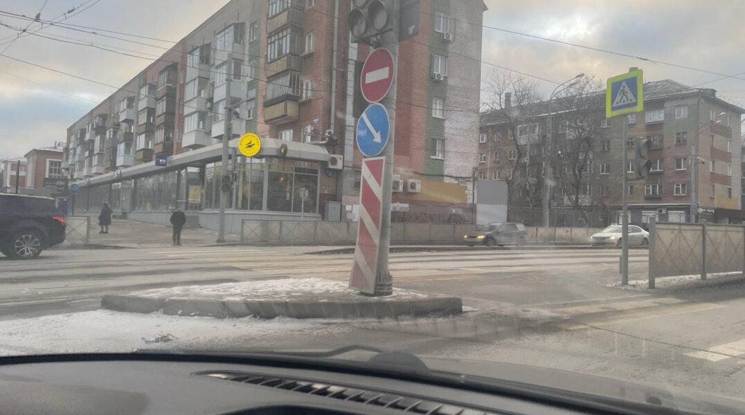 На пересечении улиц Революции и Сибирской В Перми вновь отключили светофоры