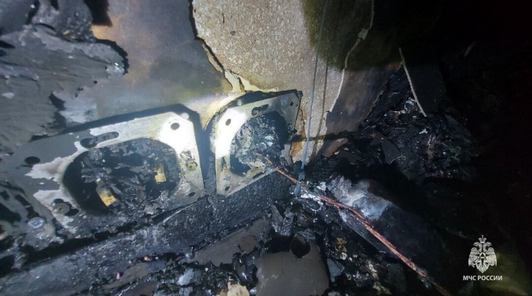 В Перми пожарные спасли женщину из горящей квартиры