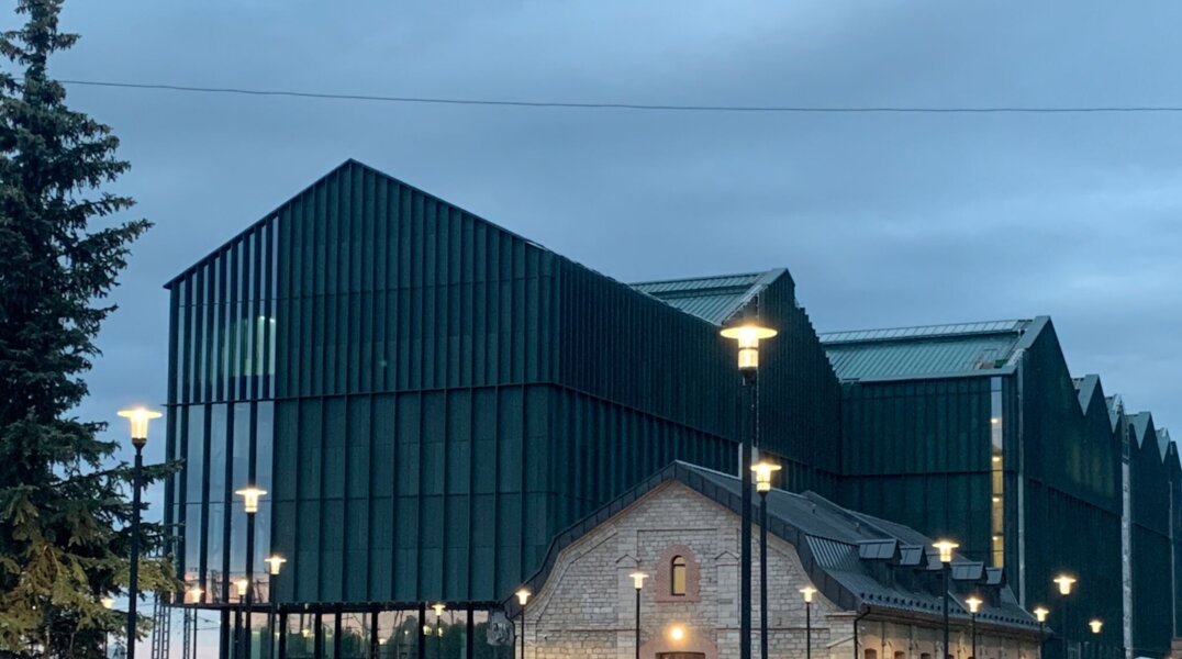 ​Изменилось расписание бесплатного автобуса до новой галереи в Перми