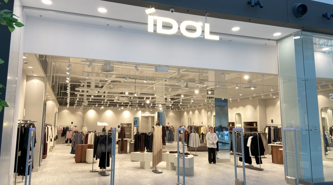 В Перми открылся первый в городе магазин IDOL