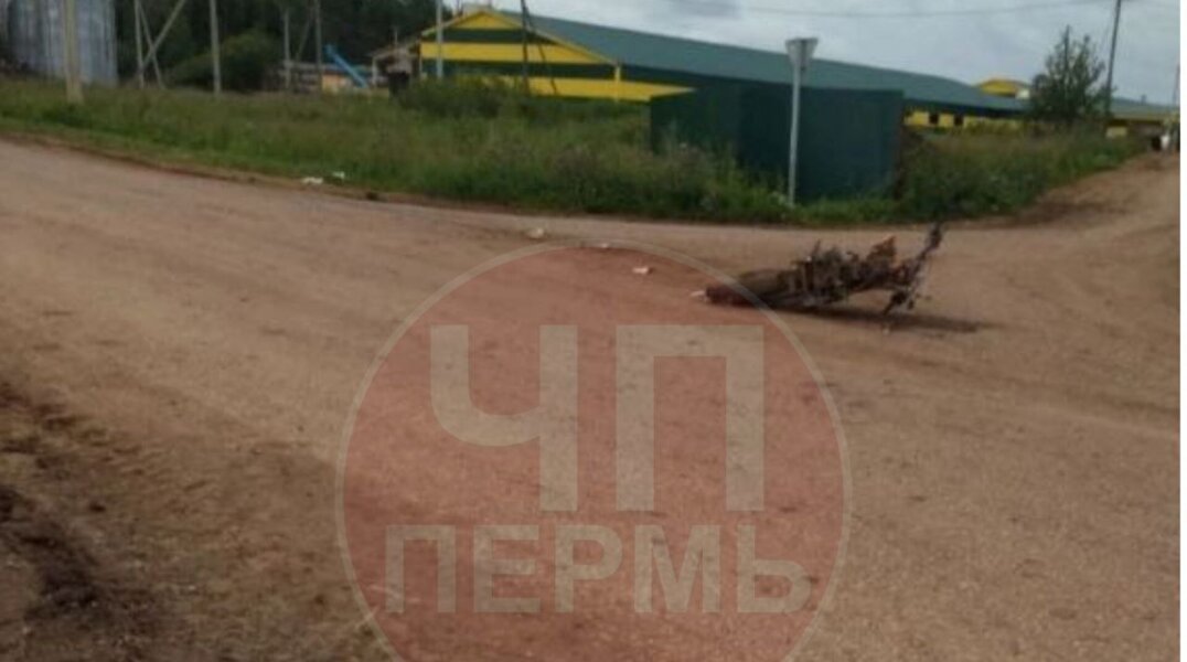 В Пермском крае питбайк врезался в легковушку – два человека в больнице