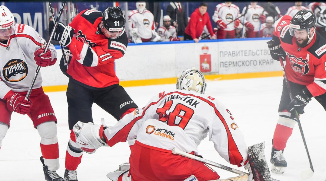Пермский «Молот» одержал сухую победу над «Горняком-УГМК»