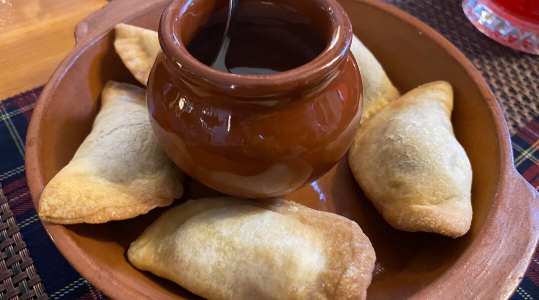 «Медвежатина, холодец и посикунчики»: Пермские рестораторы рассказали, что чаще едят туристы