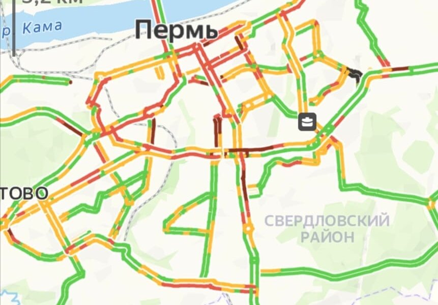 Пермь в День всех влюбленных сковали 10-балльные пробки