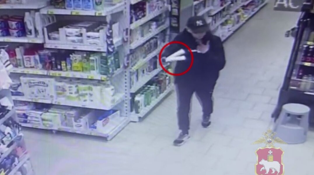 Пермяк вынес из магазинов 44 флаконов шампуня, 22 упаковки сыра и 15 дезодорантов