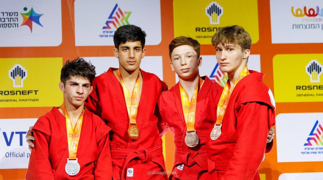 Житель Пермского края стал призером первенства Европы по самбо