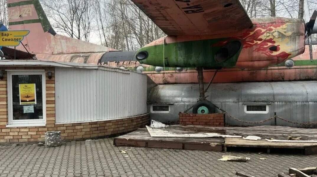 В Индустриальном районе Перми приостановили работу кафе «Самолет» и «Грин Бистро»