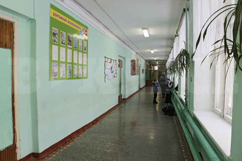 пермские школьники. закрыты школы перми. закрыты школы перми. школа 22 пермь здание. закрыты школы перми.