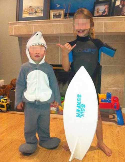 9-hilariously-inappropriate-halloween-costumes-worn-by-kids-684357.jpg
