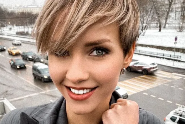 Звезда «Ранеток» заявила об интимных связях с девушками/@ _lenatretyakova_