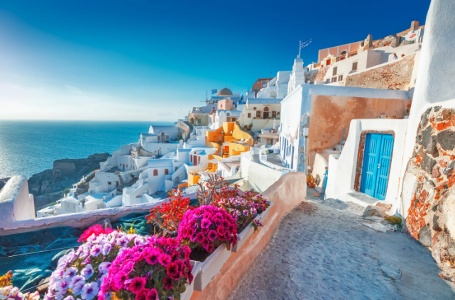 Планируется пробное применение «зеленых паспортов»/ travelsbng.com