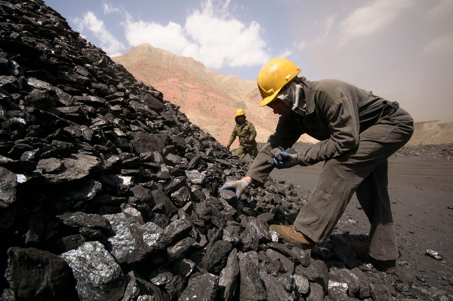 Полезные ископаемые Таджикистана. Угольная промышленность. Уголь. Каменный уголь.