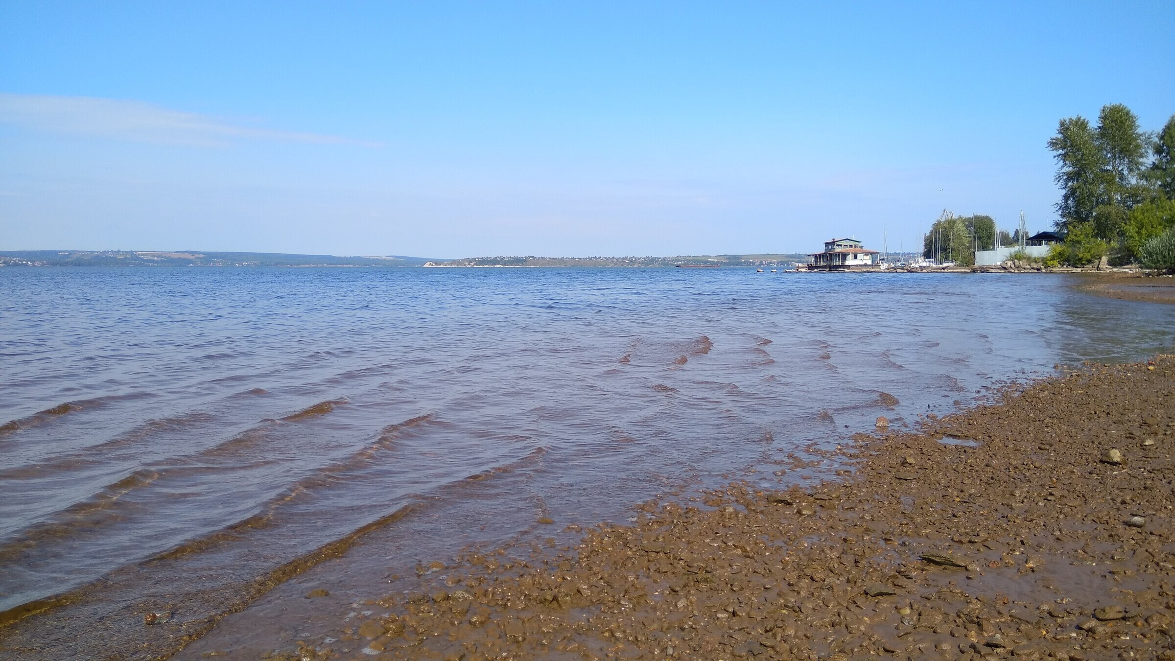 Городской пляж камгэс первомайская ул 1а фото