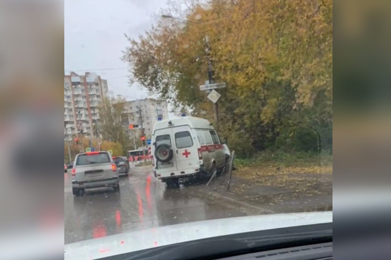 Знакомый столкнуться. ДТП знак.