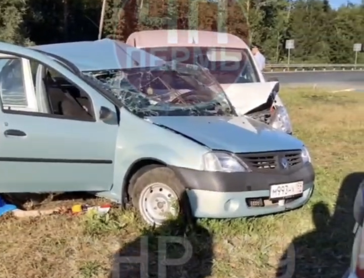 На трассе М-7 «Волга» в Перми произошло смертельное ДТП. Видео | 14.08.2022  | Пермь - БезФормата