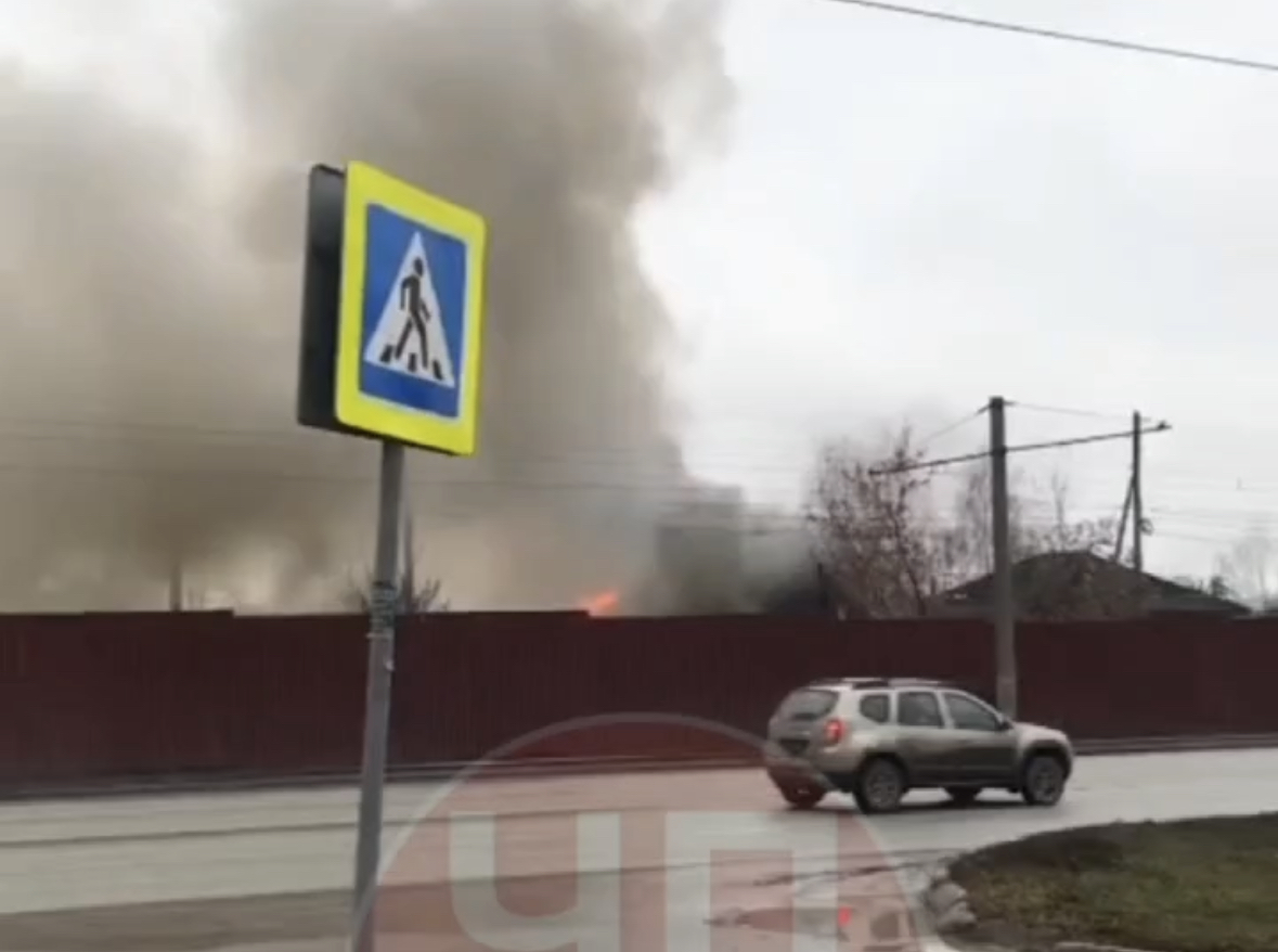 В Перми полностью сгорел дом — В курсе.ру