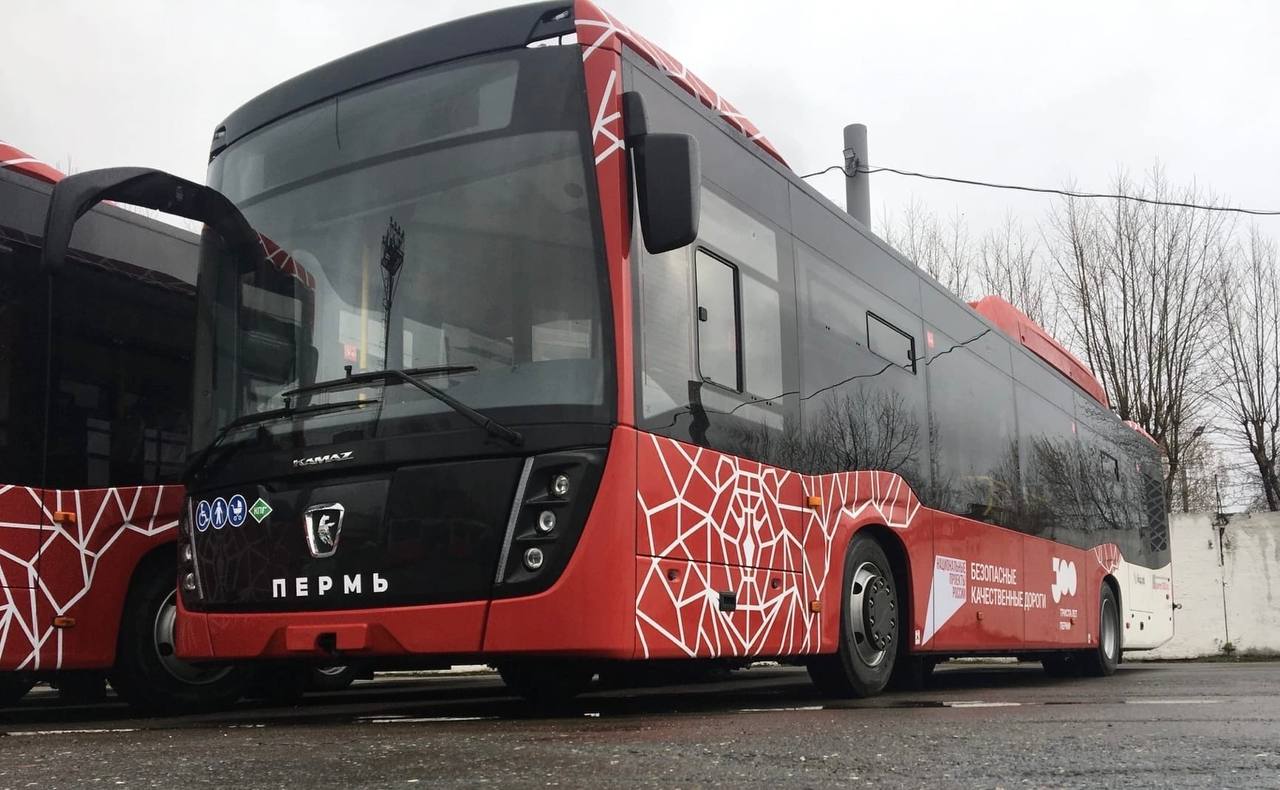 В Перми изменился режим работы восьми автобусных маршрутов | 01.05.2023 |  Пермь - БезФормата