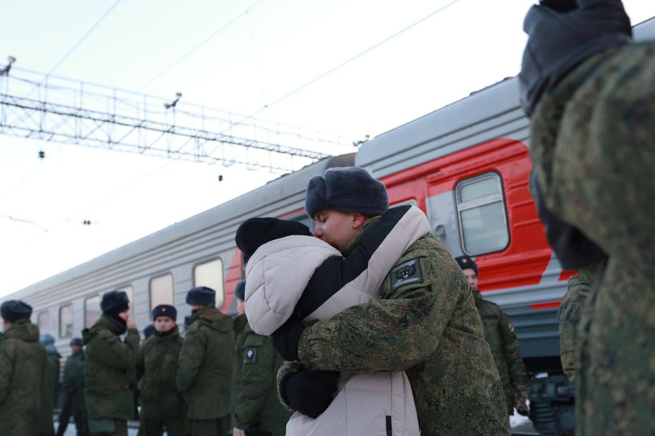 Группа мобилизованных из Пермского края отправилась в зону СВО | 17.12.2022  | Пермь - БезФормата