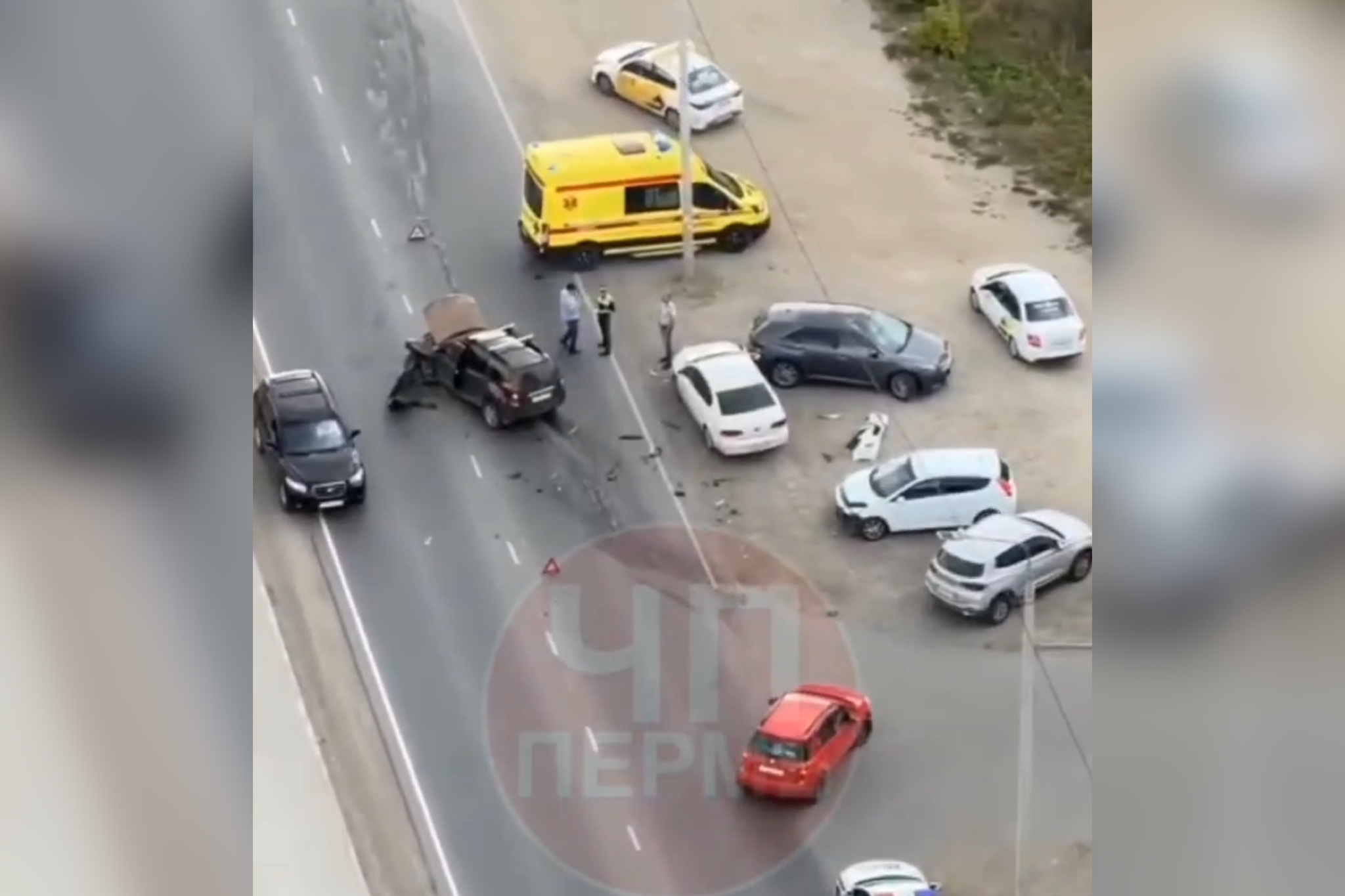 В Перми на улице Встречной произошло массовое ДТП с пострадавшим |  18.07.2023 | Пермь - БезФормата