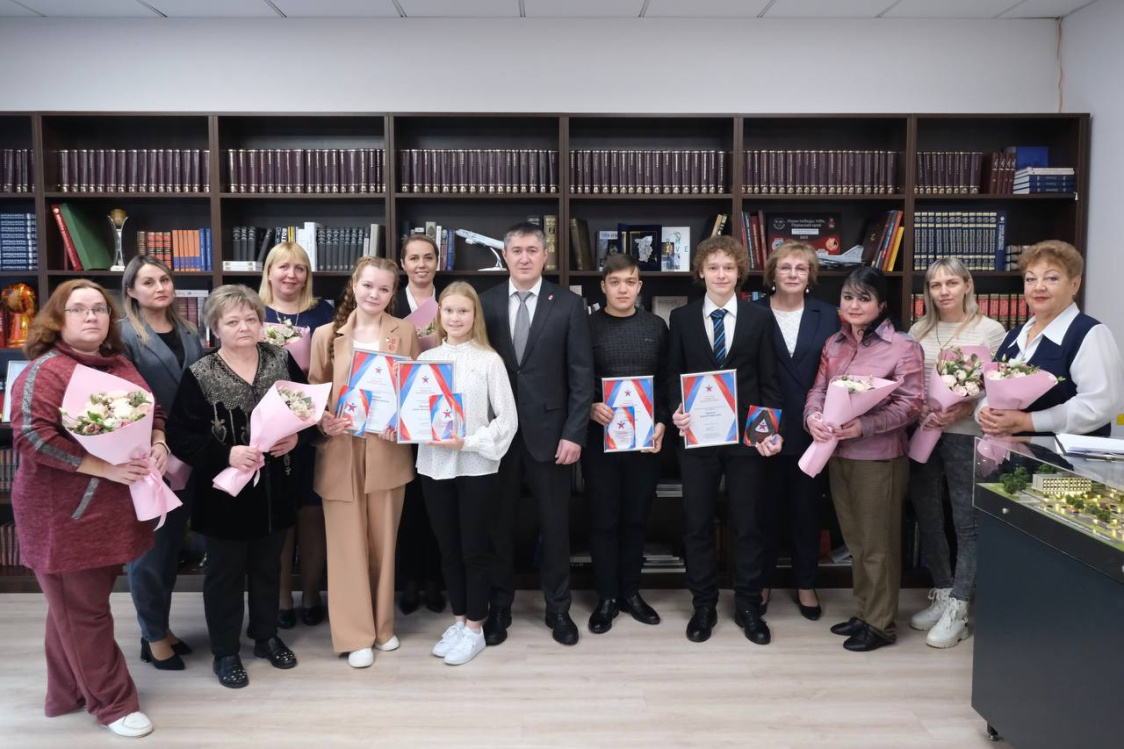 В Пермском крае наградили самых талантливых детей | 06.12.2023 | Пермь -  БезФормата