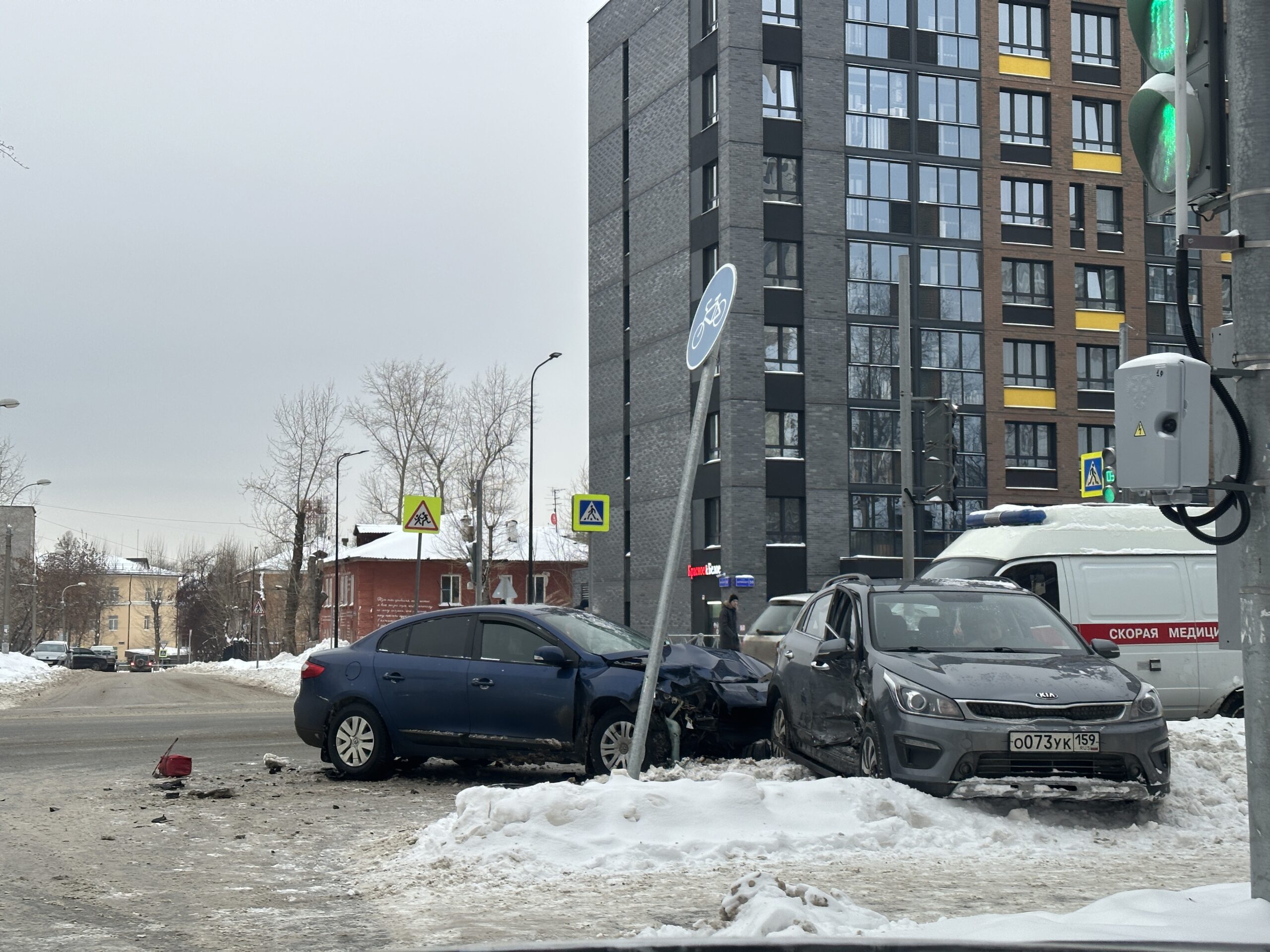 Полиция назвала самые аварийные перекрестки дорог в Перми | 31.01.2024 |  Пермь - БезФормата