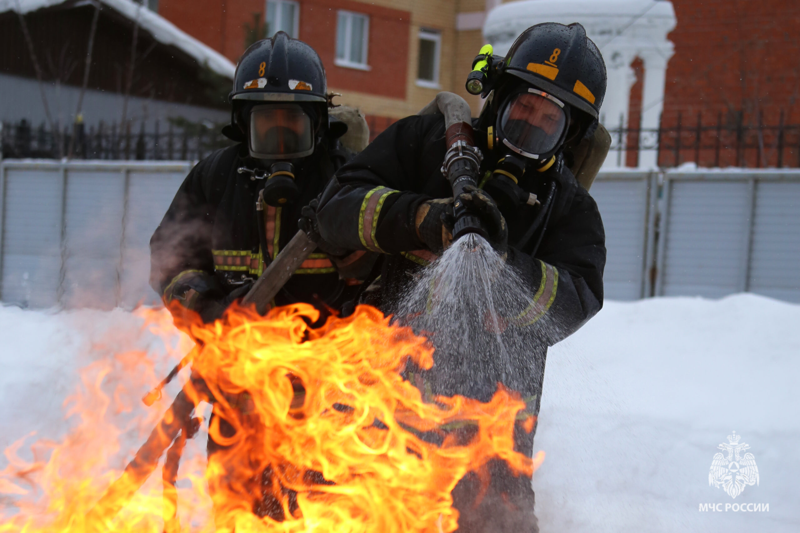 На пожаре в Перми погибли двое мужчин | 11.02.2024 | Пермь - БезФормата