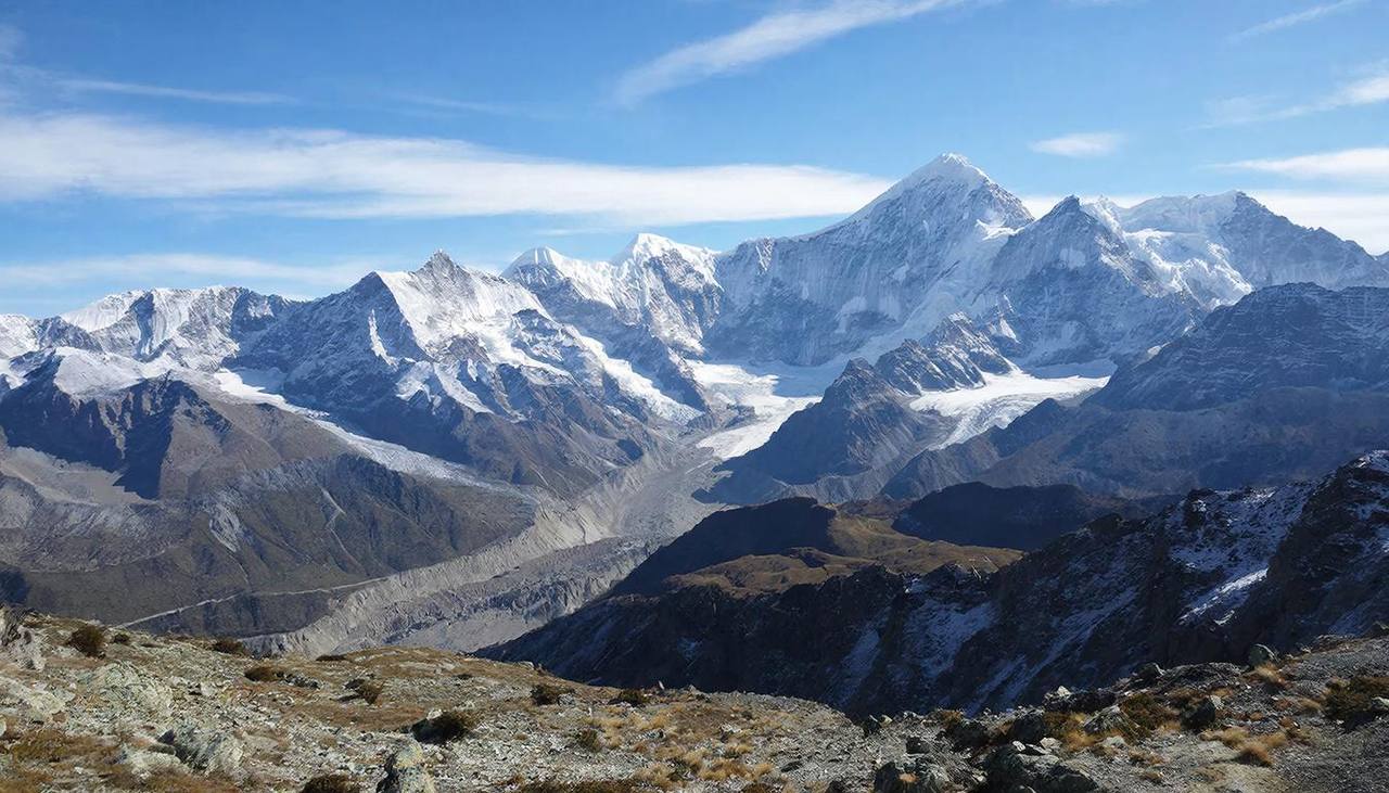 Изображение сгенерировано нейросетью